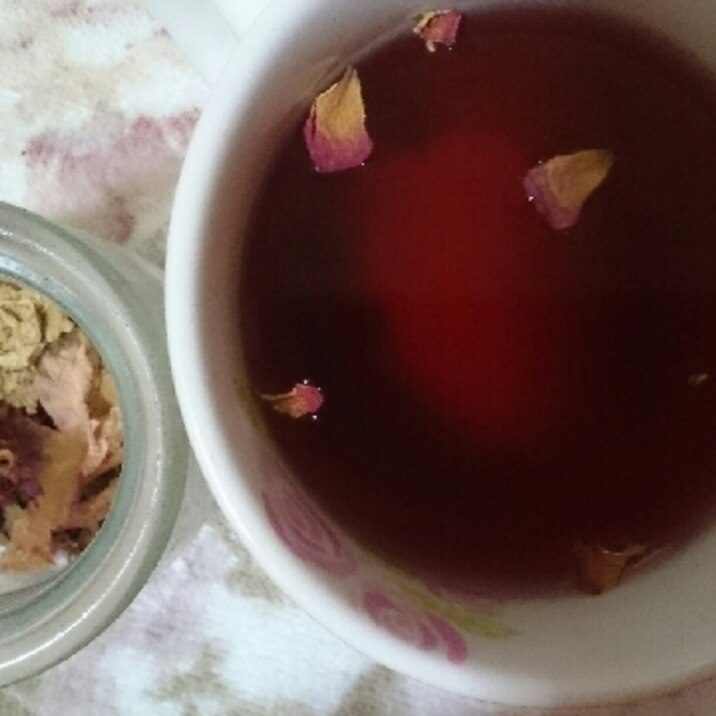 薔薇づくしのローズヒップティー レシピ 作り方 By 結后 楽天レシピ 薔薇づくしのローズヒップティー レシピ 作り方 By 結后 楽天レシピ